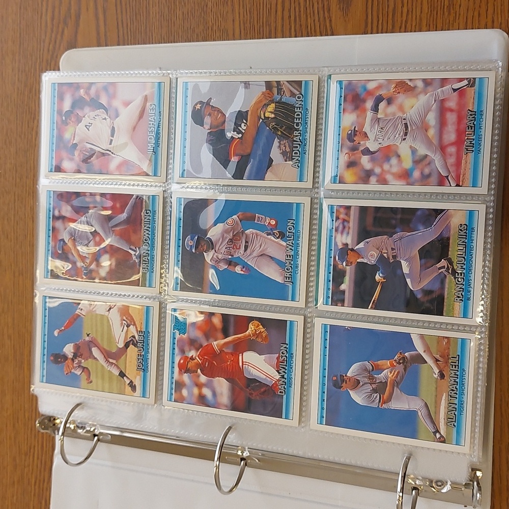 Set of 18 Donruss Trading Cards from 91', 92' Seasons